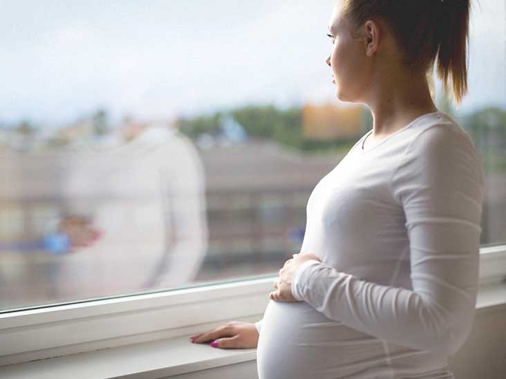 Mang thai tháng cuối bụng căng cứng có phải sắp sinh? Bụng bầu cứng có sao không?
